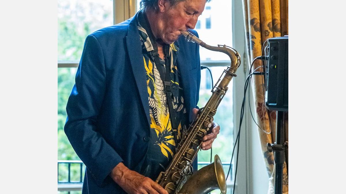 summer-champagne-reception-French-Chamber-of-Great-Britain