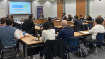 [Translate to Japonais:] Solid interest in our seminar about French internships in Osaka