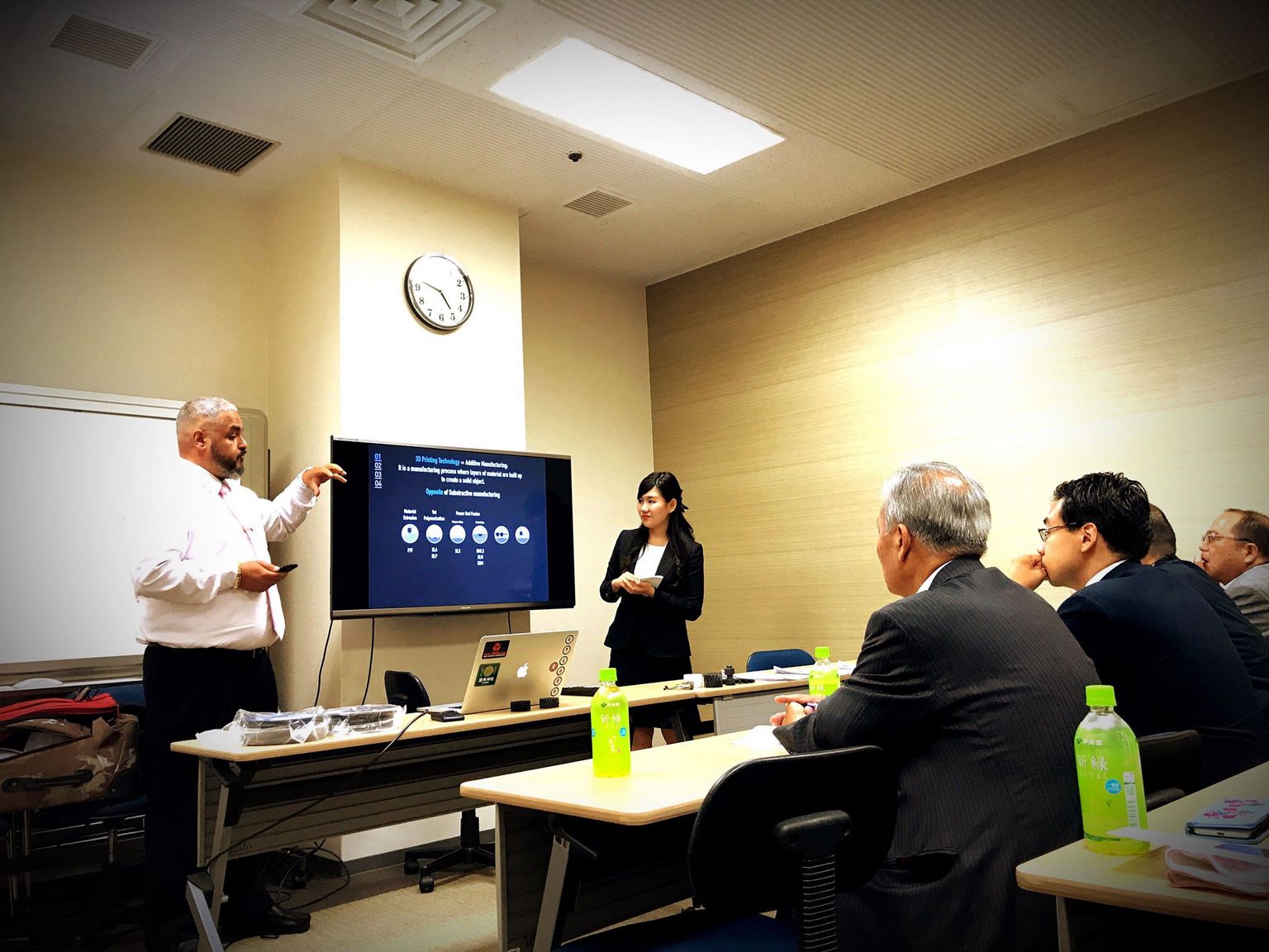 国際日本美術歴史文化研究保存協会（NRHK）とKAIN委員会会員が関西で会合