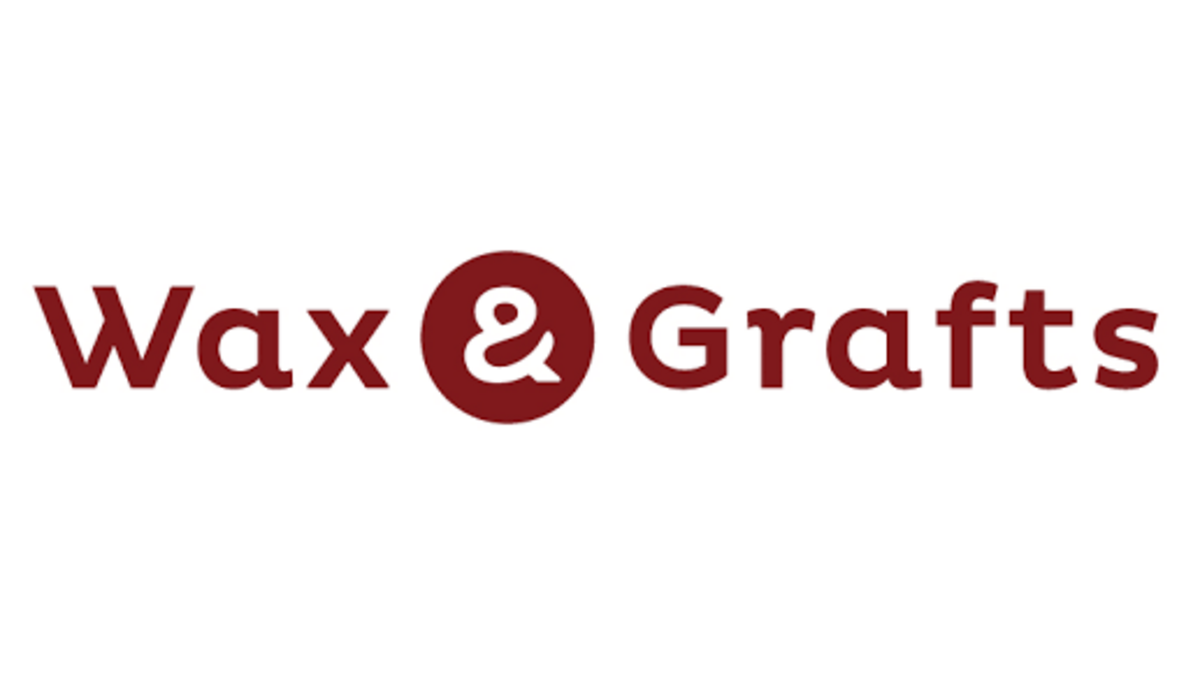 Amos arrive au Pérou