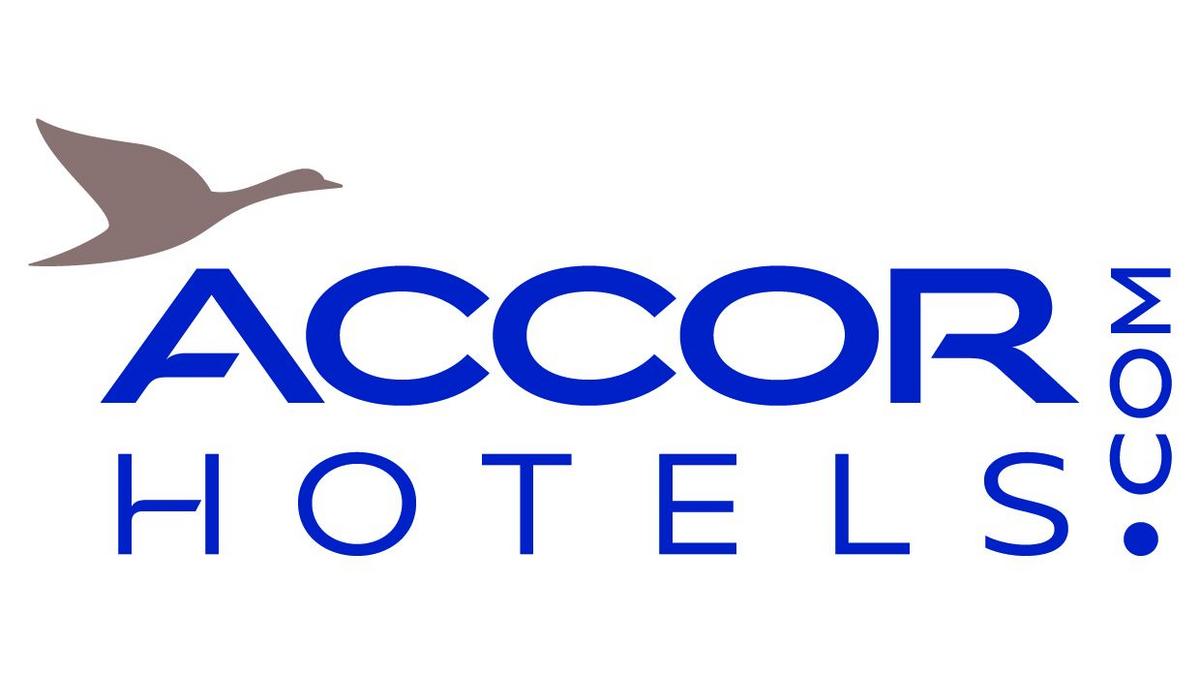 20110049E_ACCOR HOTEL.COM 2L