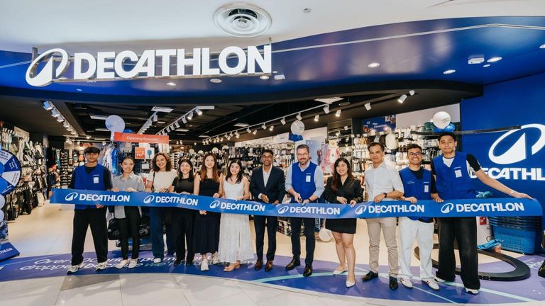 Decathlon Singapore Expands with New Click & Collect at Compass One