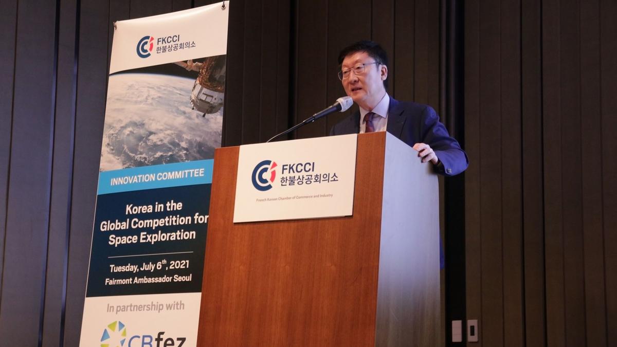 Mr. Philippe LI, Honorary Chairman of FKCCI and Head of the Innovation Committee