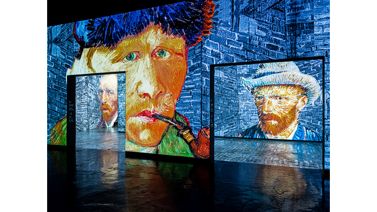 빛의 벙커 : 반 고흐 展