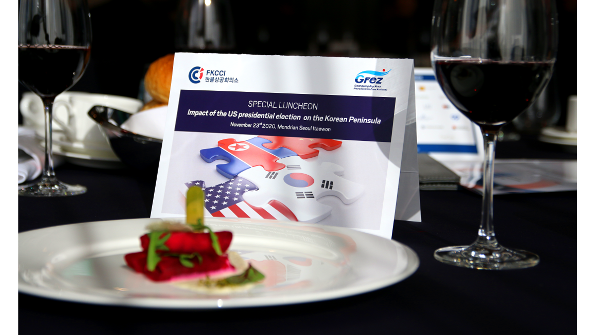 [Translate to Coréen:] On Nov 23 FKCCI held a special luncheon on the impact of the USA presidential election on the Korean peninsula and its regional geopolitical landscape