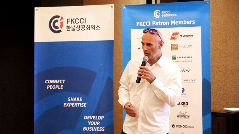 [Translate to Coréen:] Pascal Raso au comité luxe FKCCI - photographie