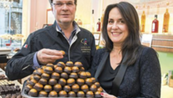 chocolats zugmeyer : Audrey et Patrice Besson, dans leur écrin du boulevard Agutte-Sembat.