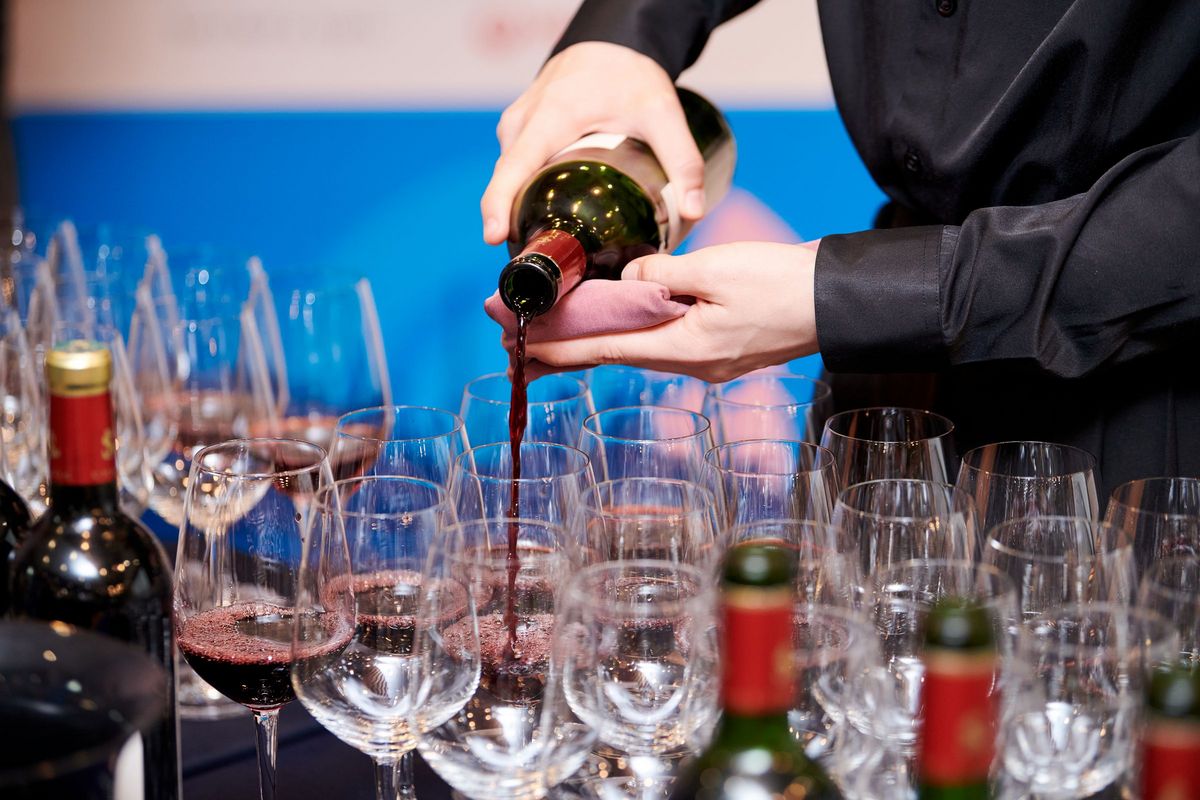 [Translate to Coréen:] Wine tasting, Wine, Red Wine, Networking, French Wine 