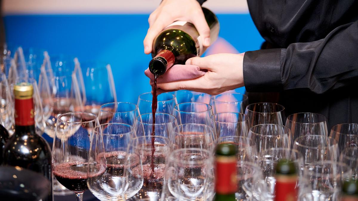 [Translate to Coréen:] Wine tasting, Wine, Red Wine, Networking, French Wine 