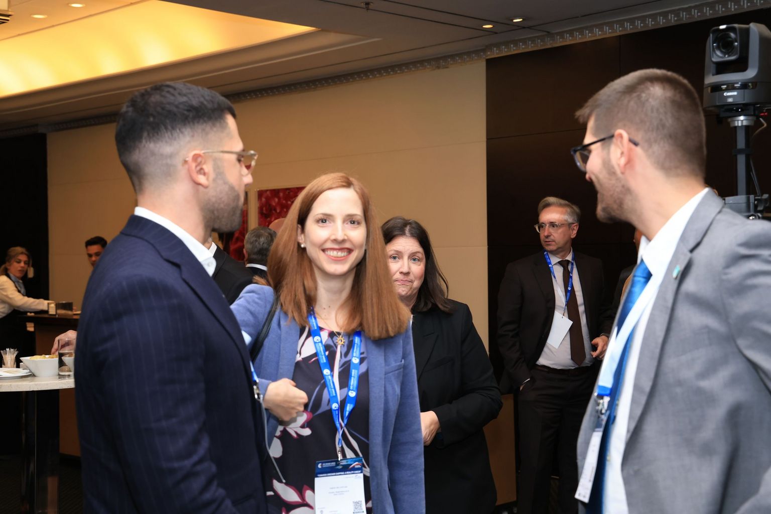 [Translate to Grec:] 