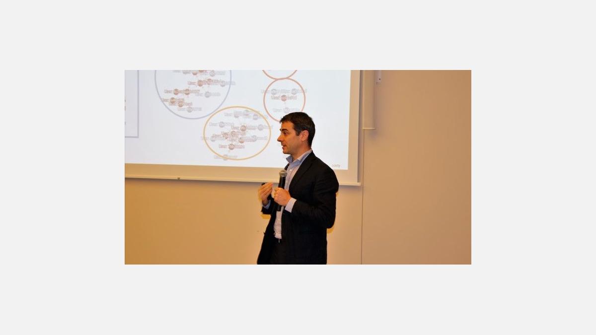 Institution for a Global Society株式会社（IGS）のシニアマネジャー、ファビアン・ルディエ氏