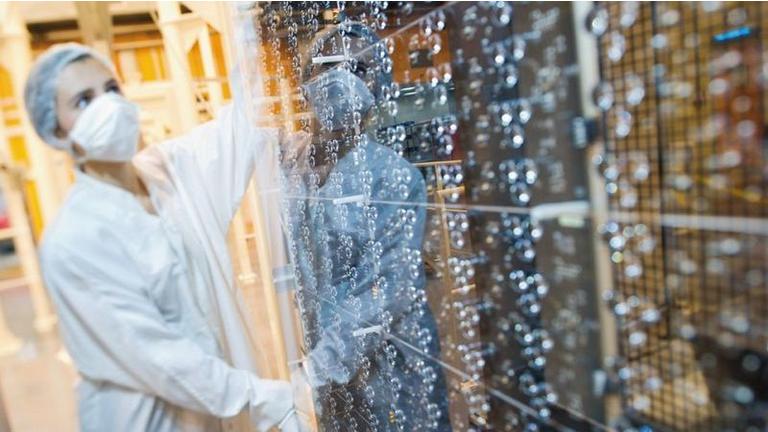 La chaine de production OneWeb