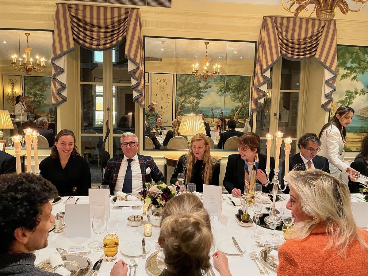 Elizabeth-Anglès-d’Auriac-french-chamber-great-britain