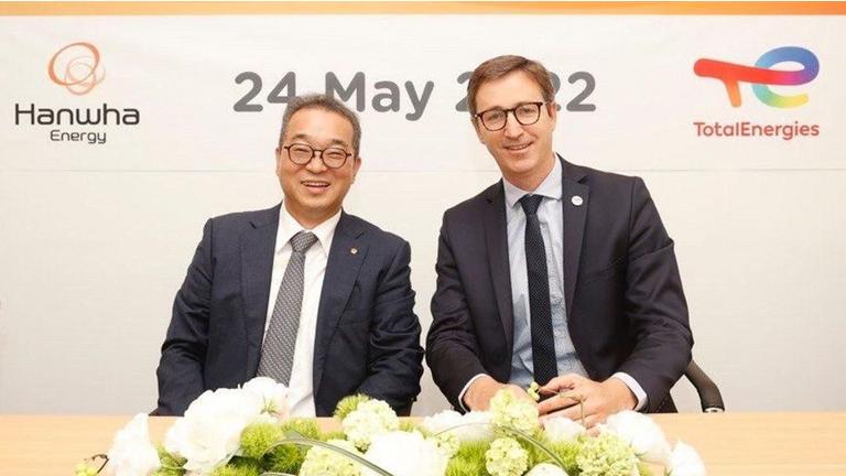 TotalEnergies Signs LNG Long-Term Sale Contract with Hanwha Corporation