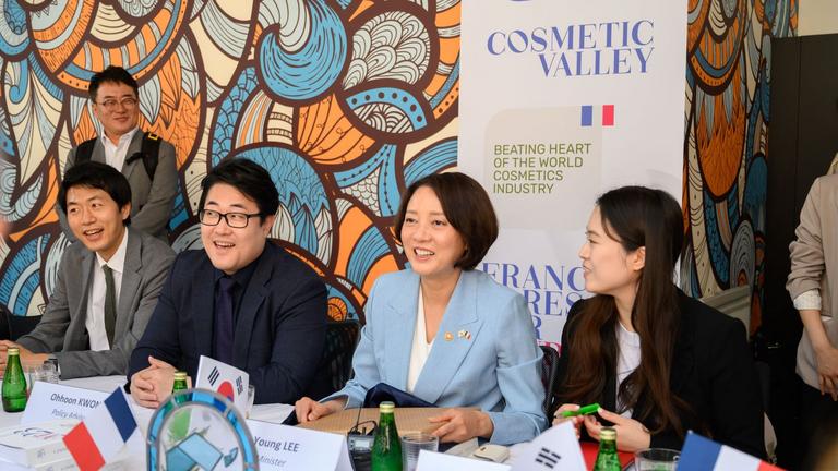 코스메틱밸리, 샤르트르 뷰티허브에서 중소벤처기업부 장관을 맞이하다