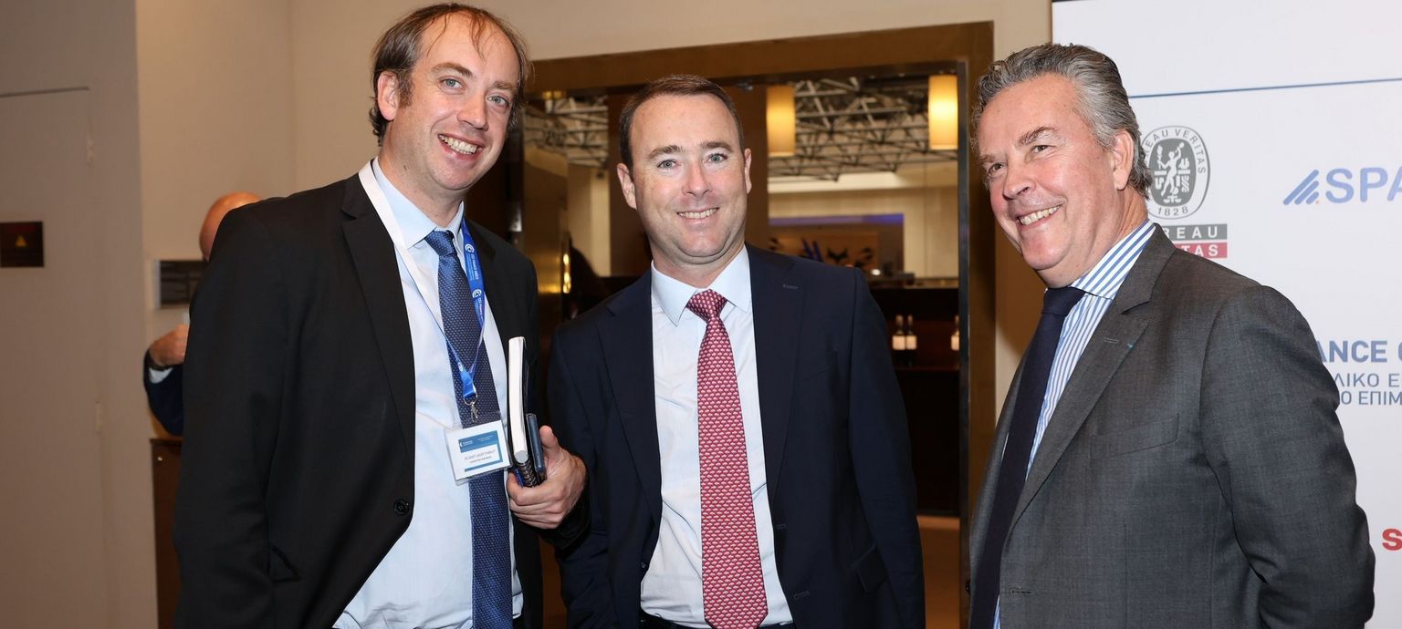 [Translate to Grec:] 