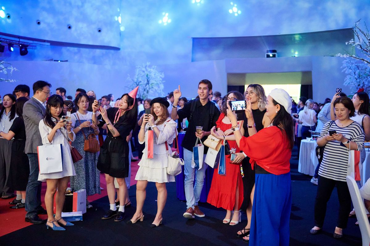 [Translate to Coréen:] FKCCI Bastille Day 14 juillet 2023 France corée