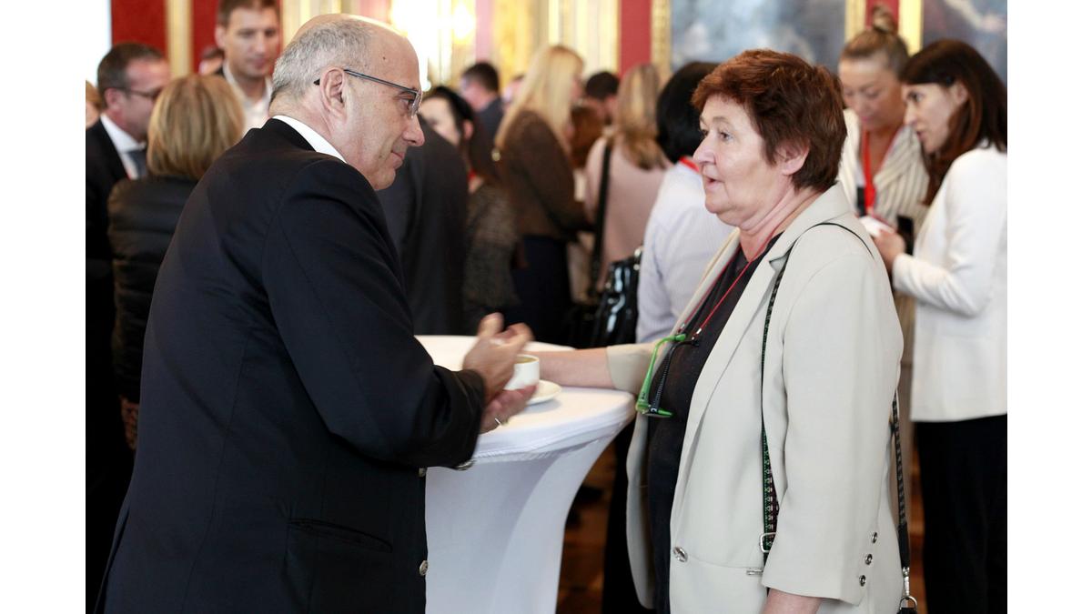 [Translate to Français:] 