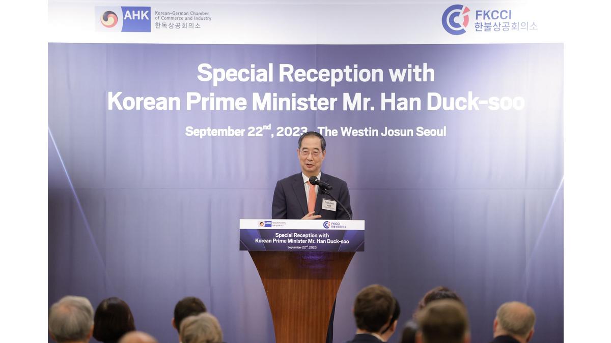 Prime Minister Han Duck-so assesses Korea's economic progress and investment opportunities with French and German Chambers