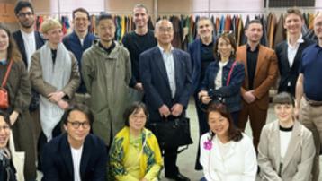 Photo de groupe des participants à Sanyo Leather