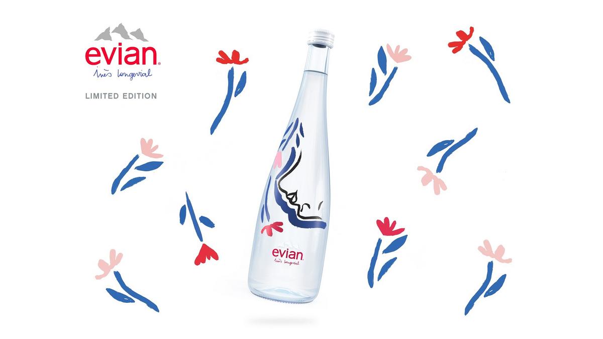 L'artiste Inès Longevial signe la bouteille collector d’evian