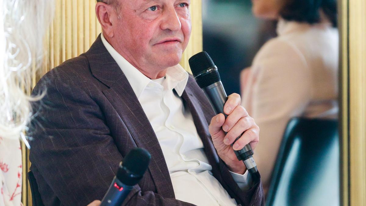 Luxury-Club-Embracing-pre-loved-luxury-French-Chamber-of-Great-Britain