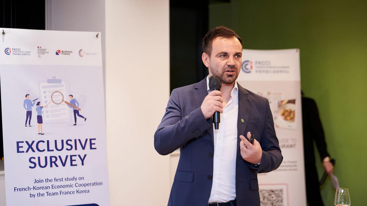 [Translate to Coréen:] Wine tasting, Wine, Red Wine, Les Grands Chais De France,  Networking, French Wine , MAsterclass