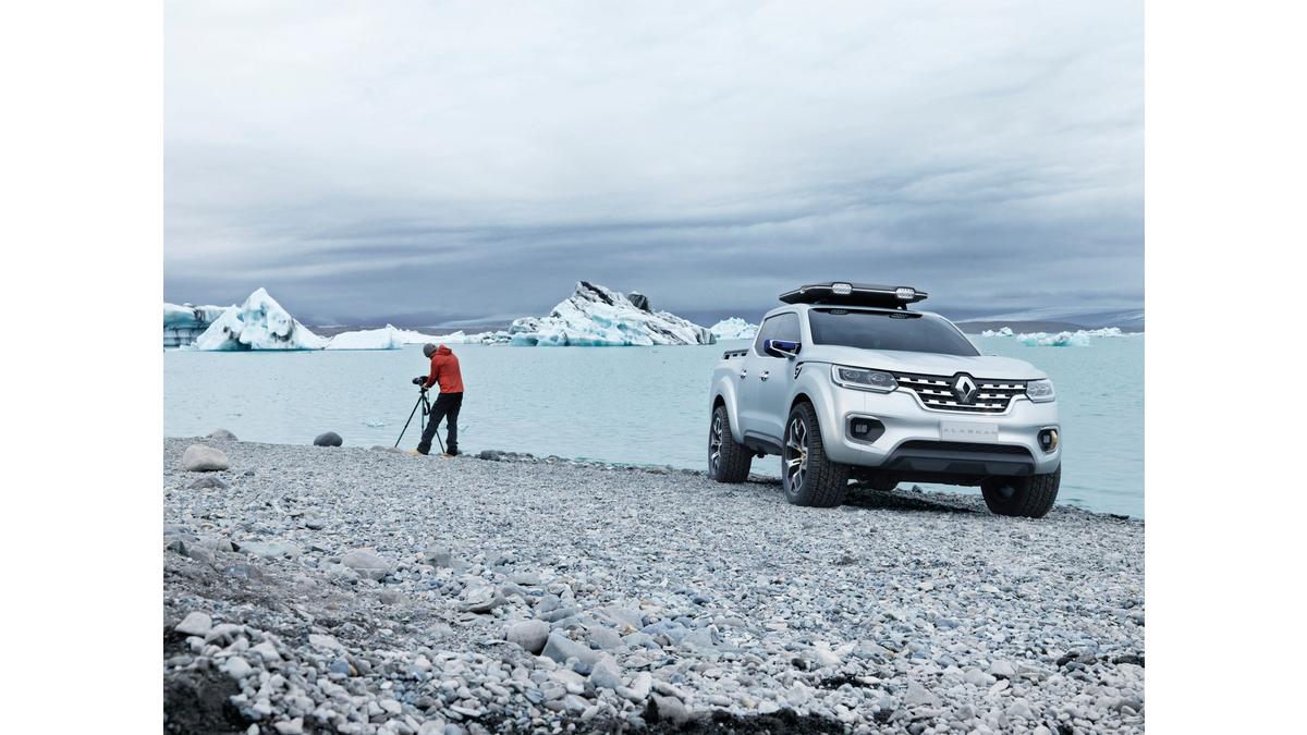 renault_70932_global_en_2