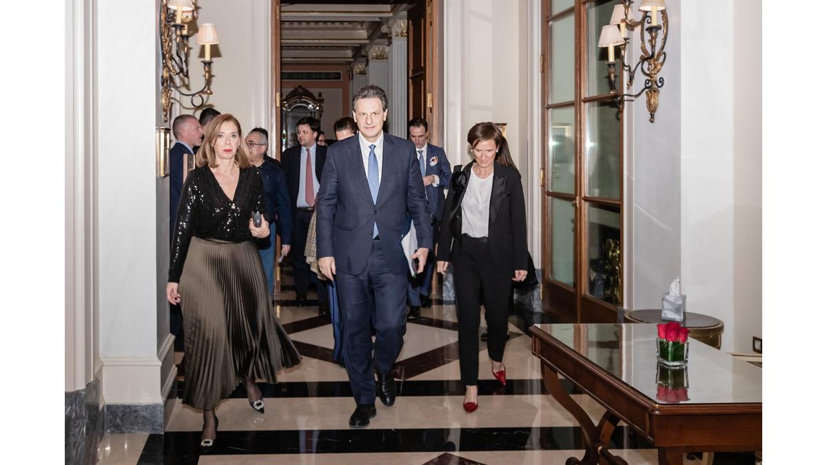 [Translate to Grec:] 