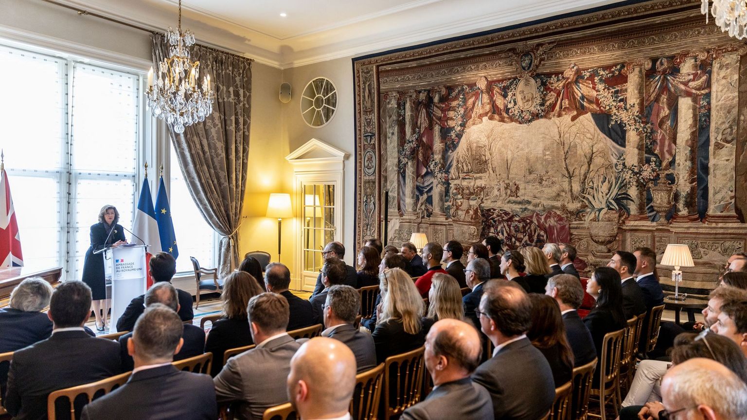 Ambassadors-Brief-the-French-Chamber