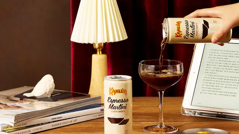 페르노리카 코리아, 커피빈과 협업 진행한다