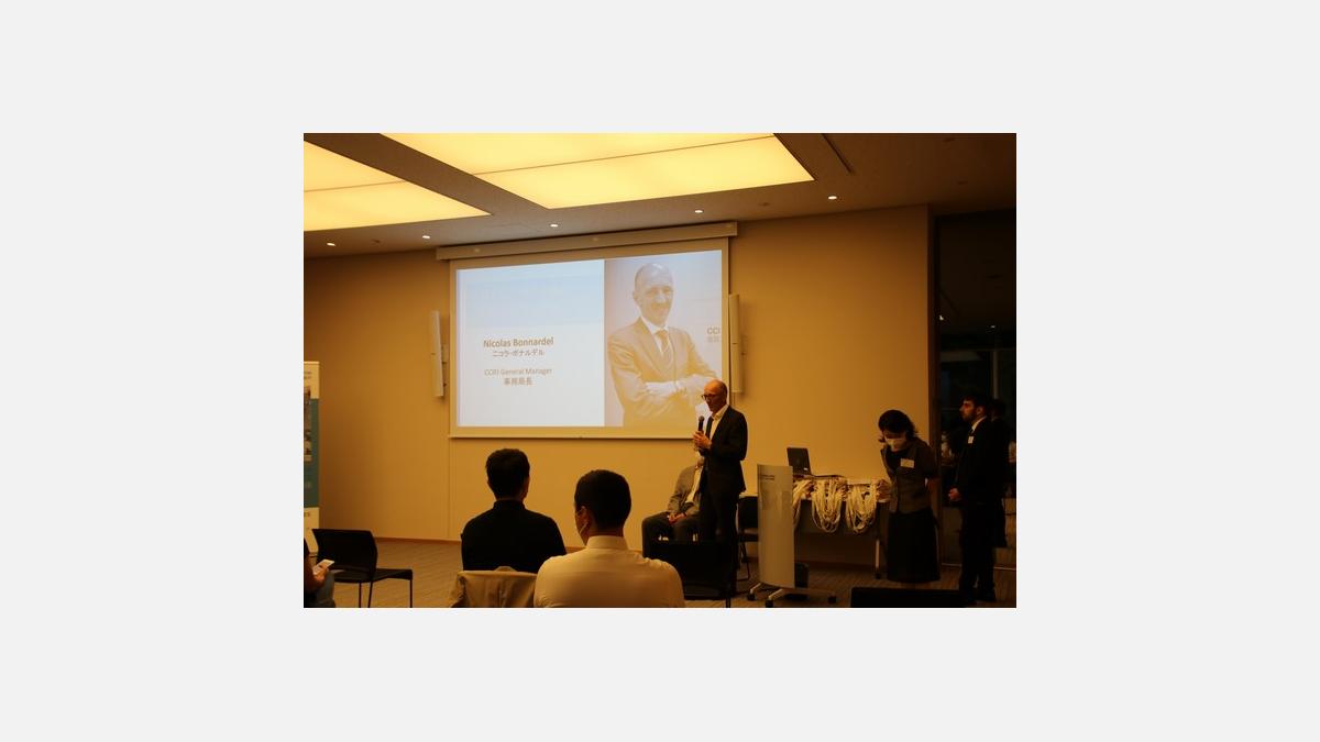 新会員のウェルカムパーティを開催