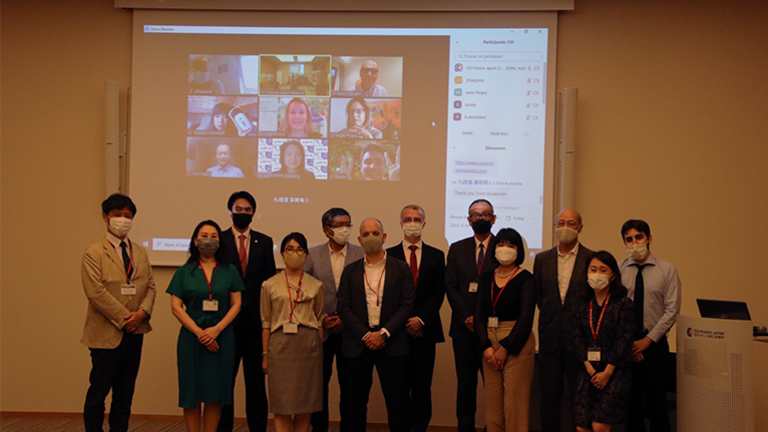 新会員のウェルカムパーティを開催