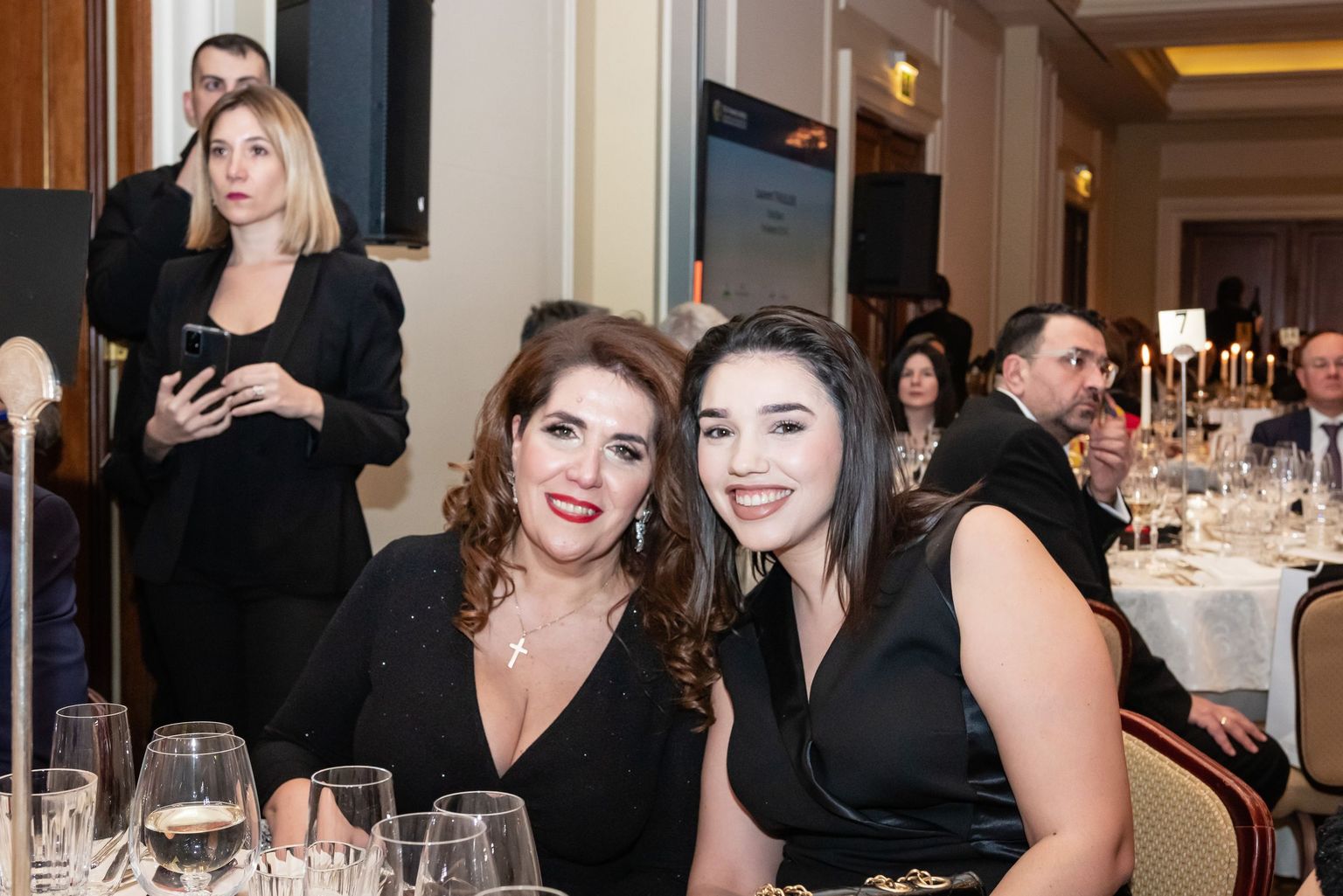 [Translate to Grec:] 