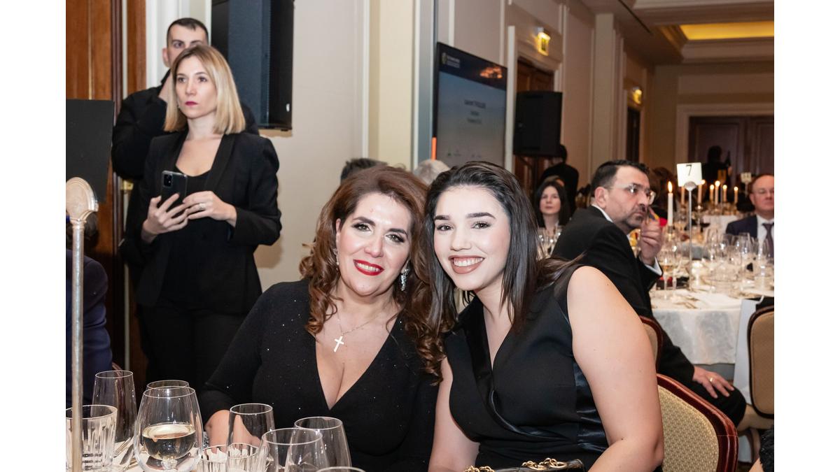 [Translate to Grec:] 