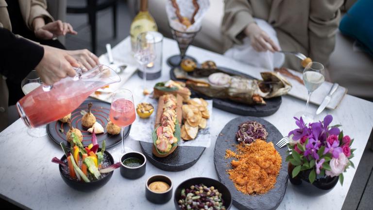 Four Seasons Hotel Seoul invites you to relish the Garden Terrace's delights before it concludes its season