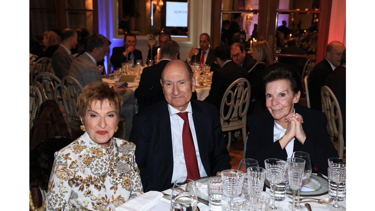 [Translate to Grec:] 