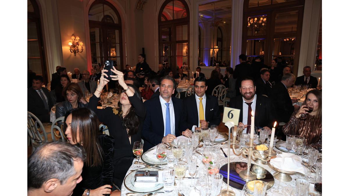 [Translate to Grec:] 