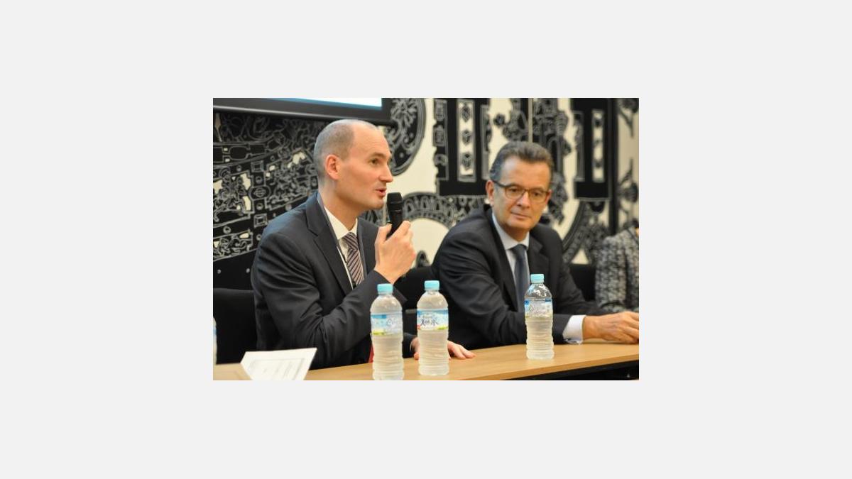 ジャン=エティエンヌ・アモリ氏, ピエール=ポール・コシェ氏