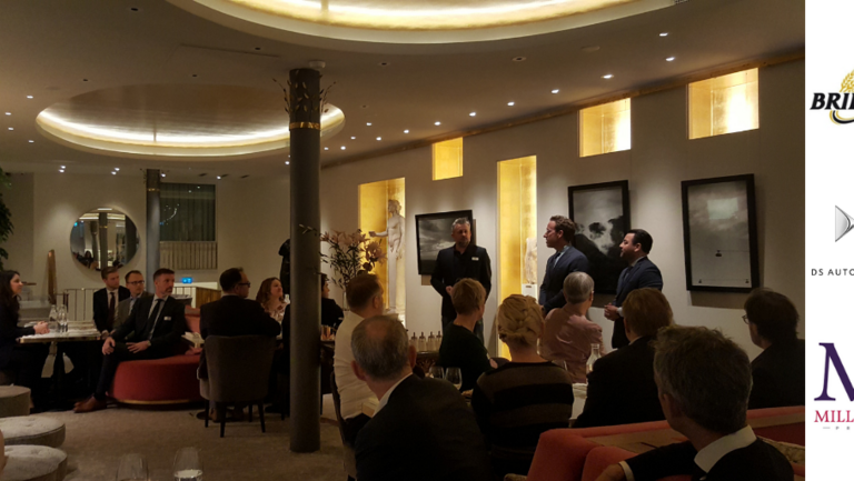 [Translate to Suedois:] 