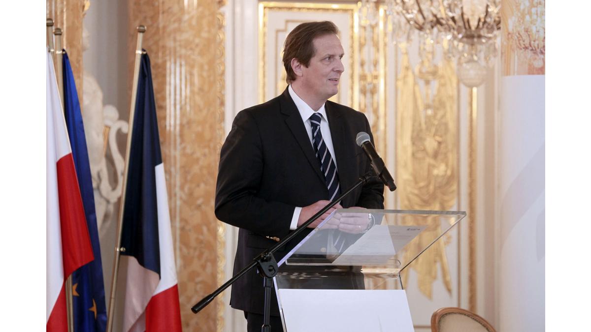 [Translate to Français:] 