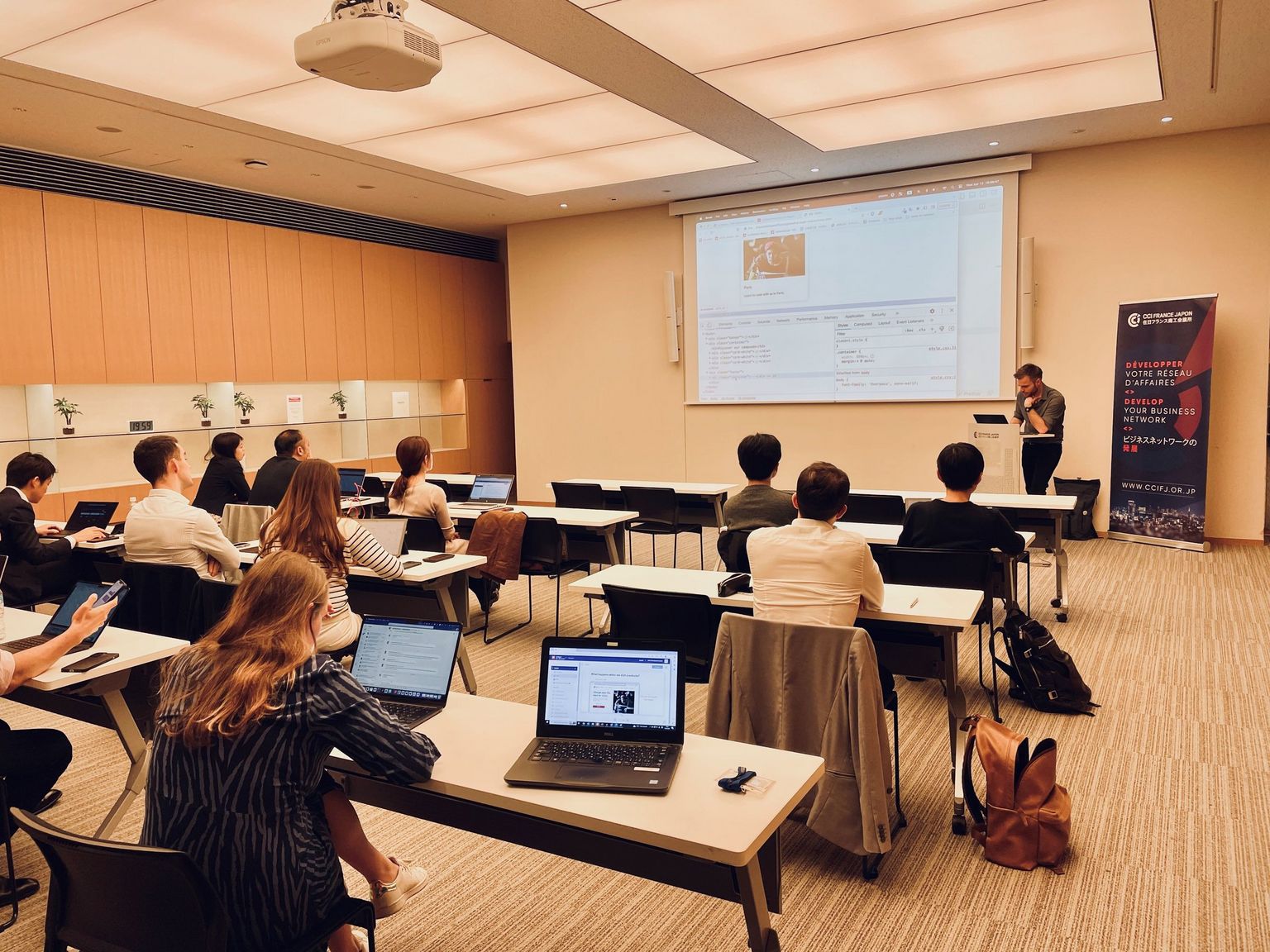 [Translate to Japonais:] 