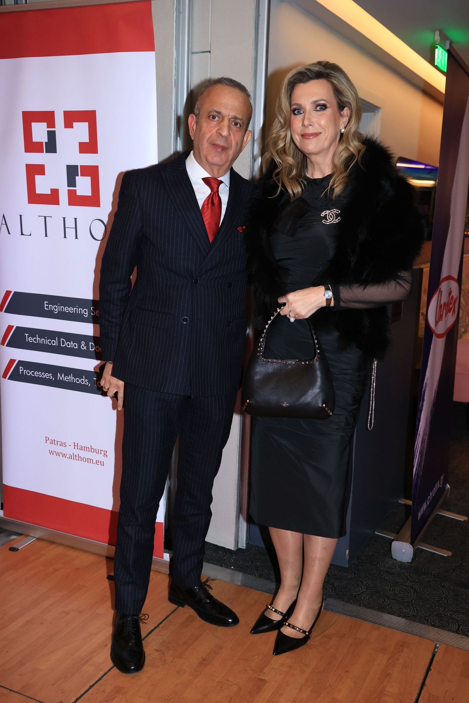 [Translate to Grec:] 