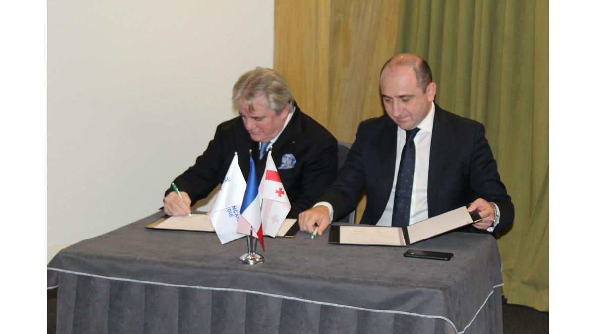 [Translate to Français:] 