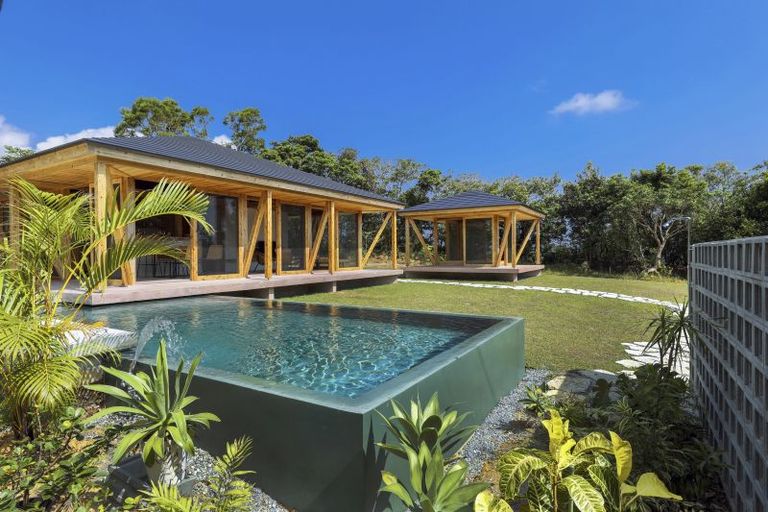 Alliez travail et vacances dans le nord d’Okinawa