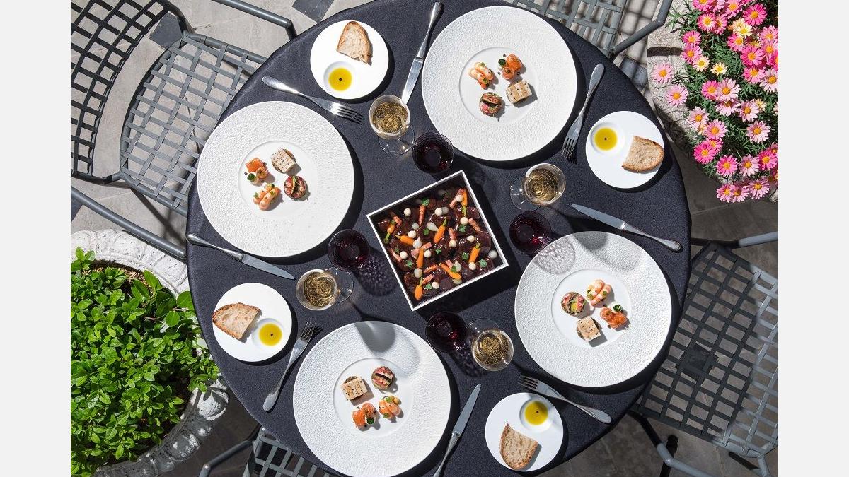 ラターブル盛り付けイメージ