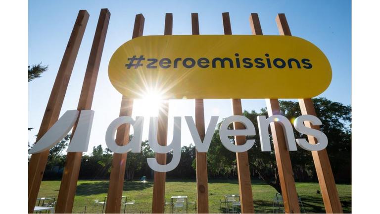 [Translate to Grec:] 