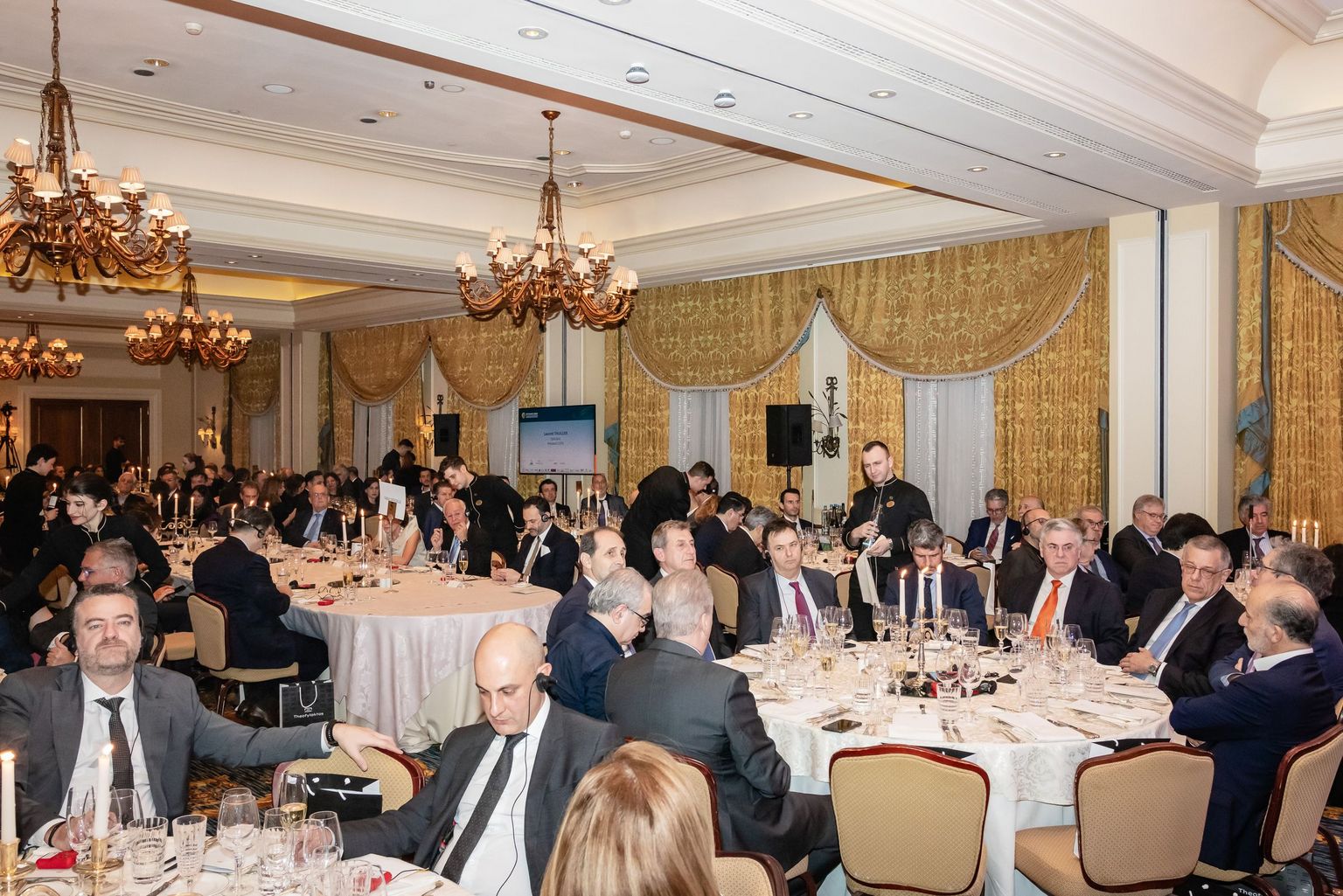 [Translate to Grec:] 