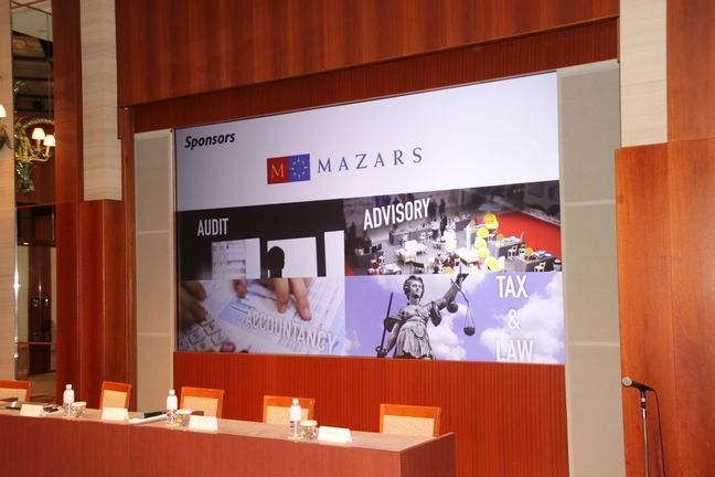 [Translate to Japonais:] Merci à notre sponsor Mazars