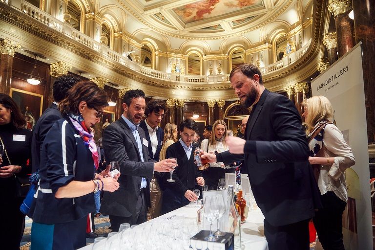 International-Tasting-the-French-Chamber